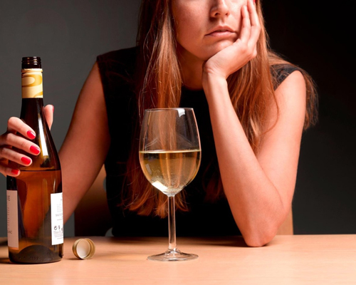 Анонимное лечение женского алкоголизма в Игарке